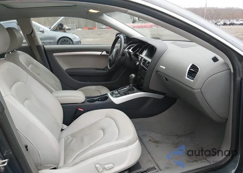 2011 Audi A5 2.0T Premium из США, поврежденный, VIN WAULFAFR4BA031186